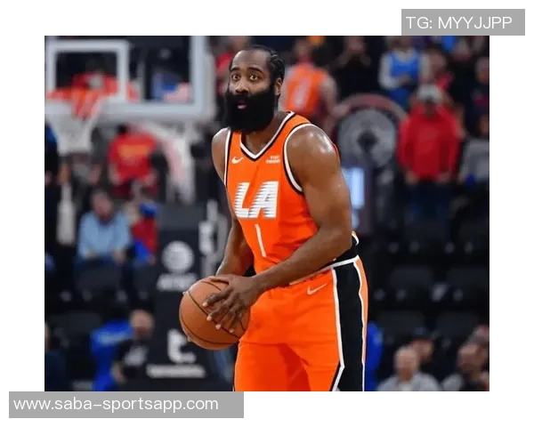 键盘侠詹冠里戴致敬哈登小里夫斯的传奇之路与篮球魅力